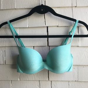 Victoria’s Secret PINK Teal Comfy Seamless Bra